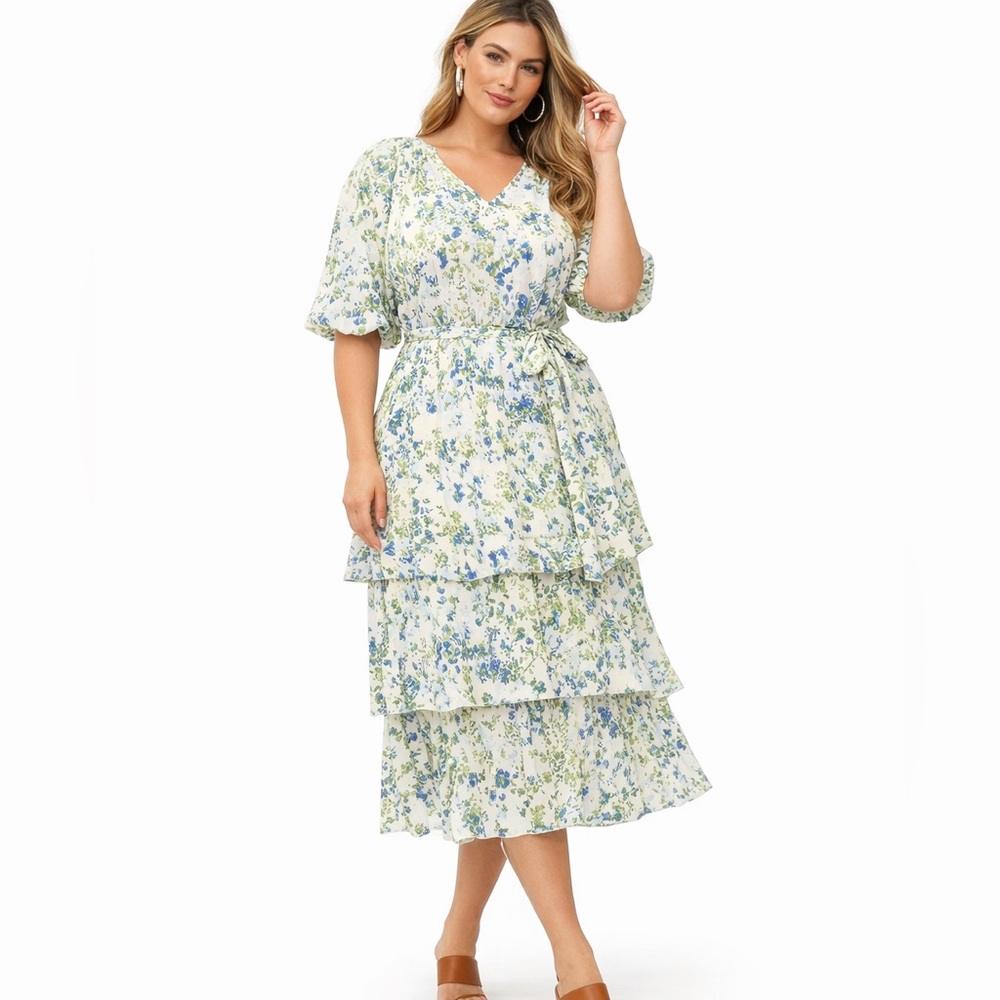 Eloquii  Elements Tiered Floral Midi Dress Size 22  Blue Green Wedding Guest